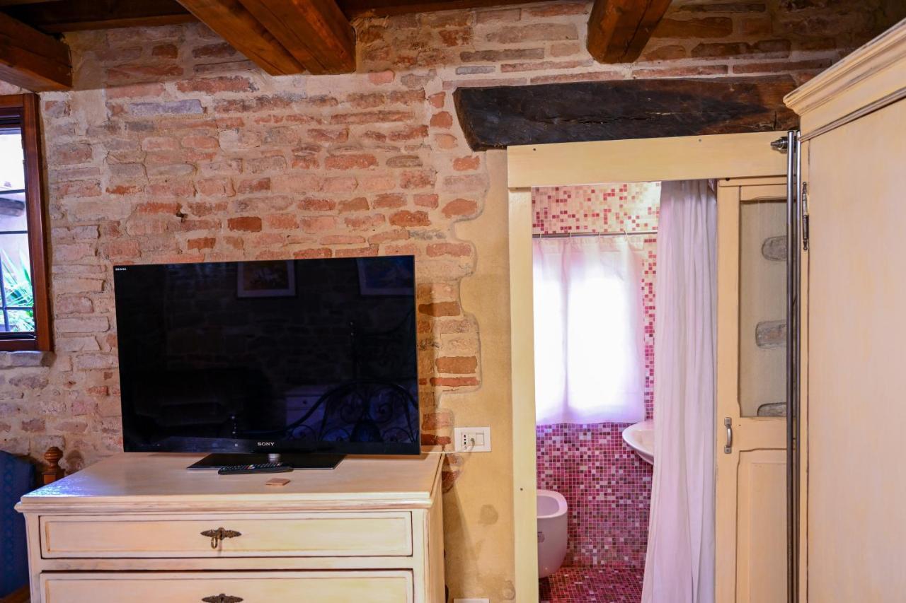 Il Poggio Villa Mombaroccio Exterior foto