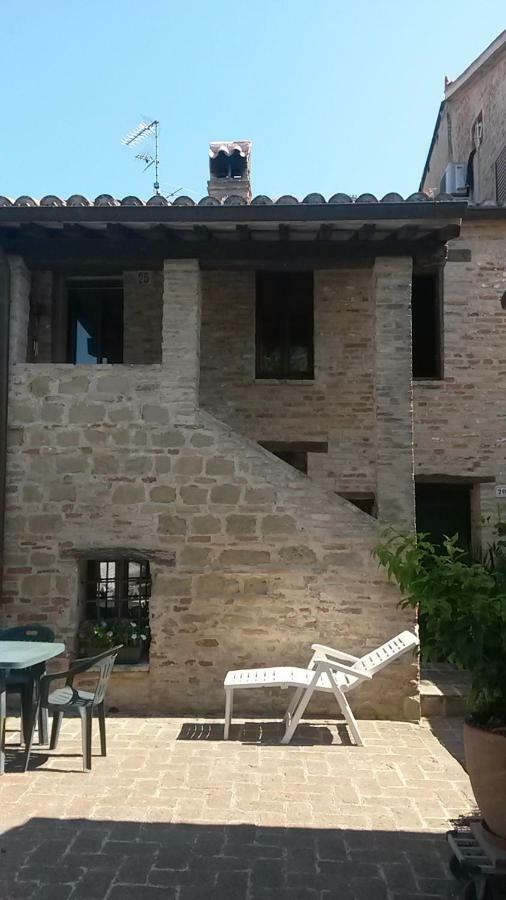 Il Poggio Villa Mombaroccio Exterior foto